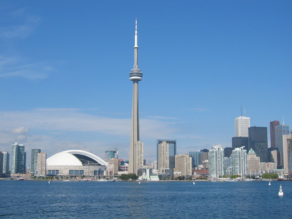 Toronto photo along the lake